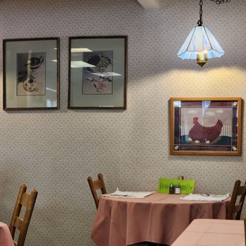 Annie's Soup Kitchen - the dining room - Soup Near Me - Albuquerque, New Mexico
