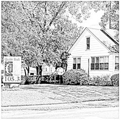 Wrhq Fm 105.3 - Black and White Station