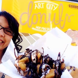 Cookies and cream donuts. And now you know what the truck looks like. When you see it drop everything and order some.