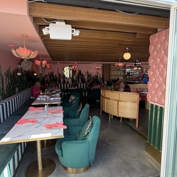 Nigel's Waterfront Restaurant - Bars Near Me - Long Beach, California Nigel's Waterfront Restaurant - Bars Near Me - Long Beach, California