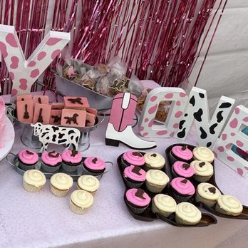 That 1 Bakery - Cupcakes - Bakeries Near Me - Compton, California That 1 Bakery - Cupcakes - Bakeries Near Me - Compton, California