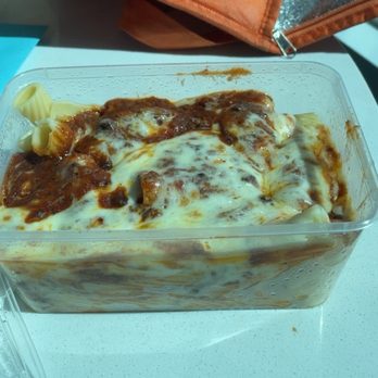 Thunder Cafe - Baked rigatoni with bolognese - Cafes Near Me - Lincoln, California Thunder Cafe - Baked rigatoni with bolognese - Cafes Near Me - Lincoln, California