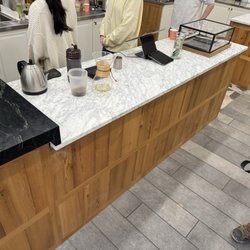 Elixr Coffee & Roastery - Bar area