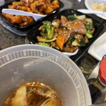 China Tango - Orange Chicken Beef with Broccoli Hot and Sour Soup (Seafood) - Chinese Near Me - Henderson, Nevada