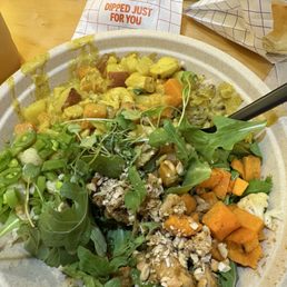 Golden Curry protein bowl. Golden Curry protein bowl.