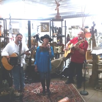 Echo Gallery - Art Walk in Johnson City is the last Saturday from 4-8 pm. - Art Galleries Near Me - Blanco, Texas