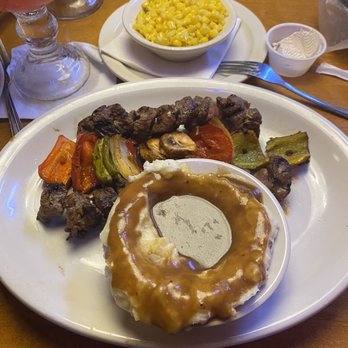 Texas Roadhouse - Steak kabobs , mashed potatoes and buttered corn - Barbeque Near Me - Riverview, Florida Texas Roadhouse - Steak kabobs , mashed potatoes and buttered corn - Barbeque Near Me - Riverview, Florida