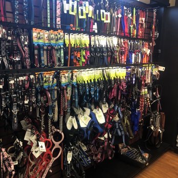 Pet Valu - Pet Stores Near Me - St. Albert, Alberta Pet Valu - Pet Stores Near Me - St. Albert, Alberta