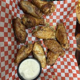 24 piece garlic parmigian wings