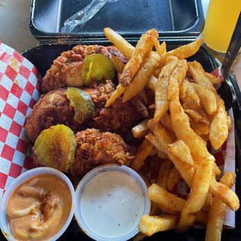 Poppycox - Chicken Tendies and Daddy Fries. Comeback sauce and ranch - Burgers Near Me - Charlotte, North Carolina Poppycox - Chicken Tendies and Daddy Fries. Comeback sauce and ranch - Burgers Near Me - Charlotte, North Carolina