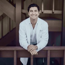 Redwood Family Dentistry - Meet The Doctor!