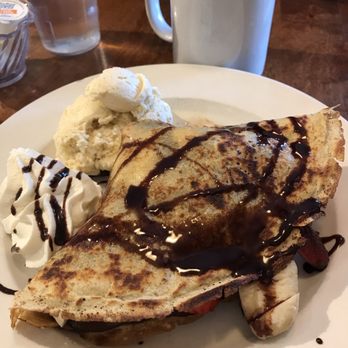Crepevine Restaurants - Banana Nutella Crepe with Ice Cream - New American Near Me - Berkeley, California