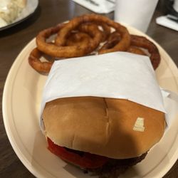 Clyde’s Diner - Grilled onion burger