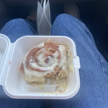 Summer Moon Coffee - Cinnamon roll - Coffee & Tea Near Me - Round Rock, Texas