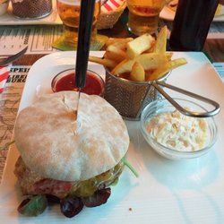 Liberty Delis - New York Central Park Burger...