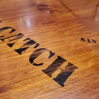 Bubba Gump Shrimp - Table - Seafood Near Me - Long Beach, California Bubba Gump Shrimp - Table - Seafood Near Me - Long Beach, California