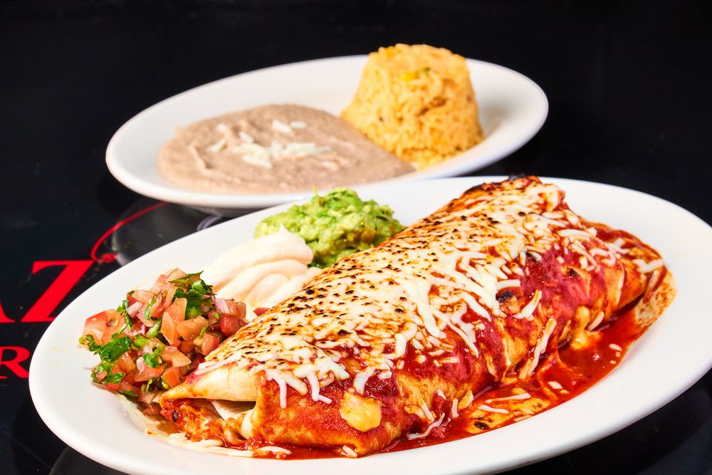Plaza Mexico Restaurant & Bar