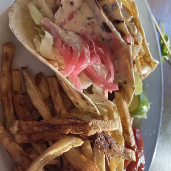 Leary's Landing Irish Pub - Fish tacos - Irish Pub Near Me - Bar Harbor, Maine