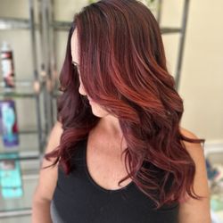 Kyla Shay Artistry - Color and cut
