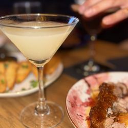 Lucky Tiger - Yuzu martini