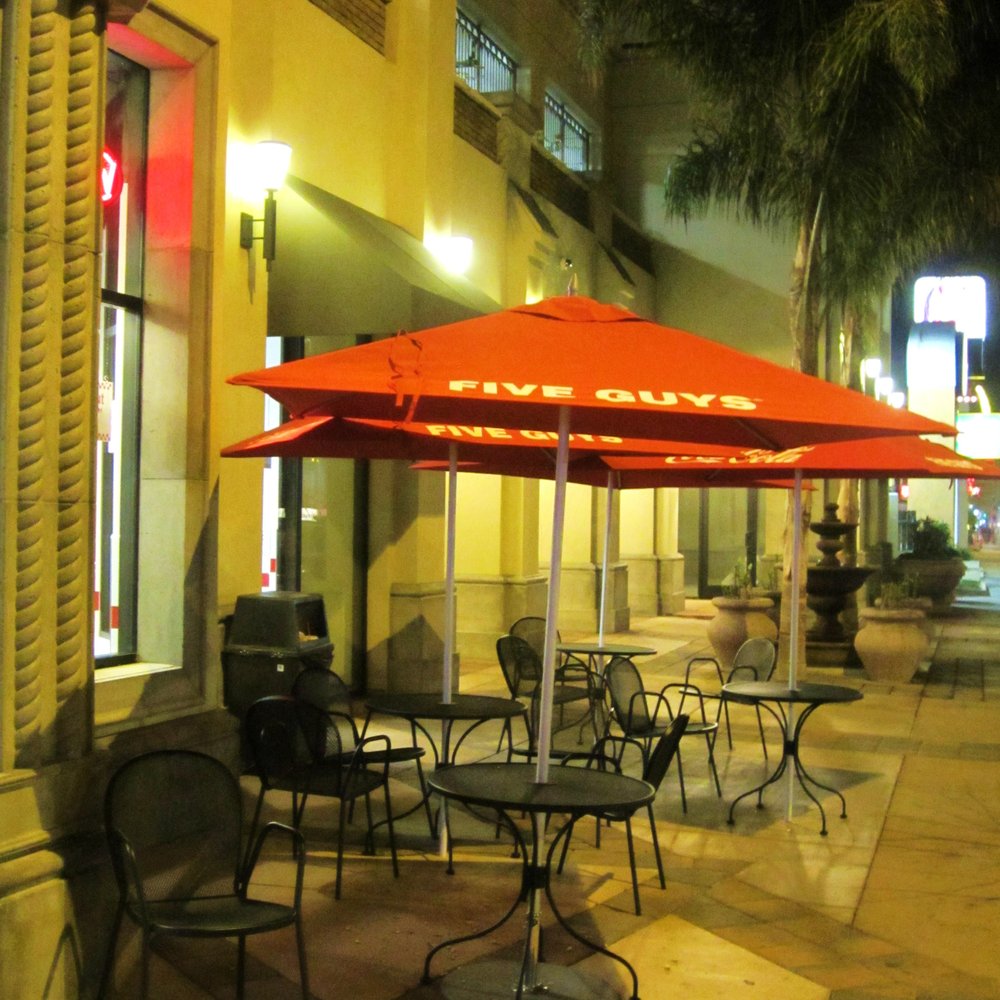 Five Guys - Outdoor seating - Burgers Near Me - Los Angeles, California Five Guys - Outdoor seating - Burgers Near Me - Los Angeles, California