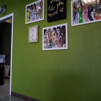 Polished Chic Nail Bar - Wall art - Nail Technicians Near Me Polished Chic Nail Bar - Wall art - Nail Technicians Near Me