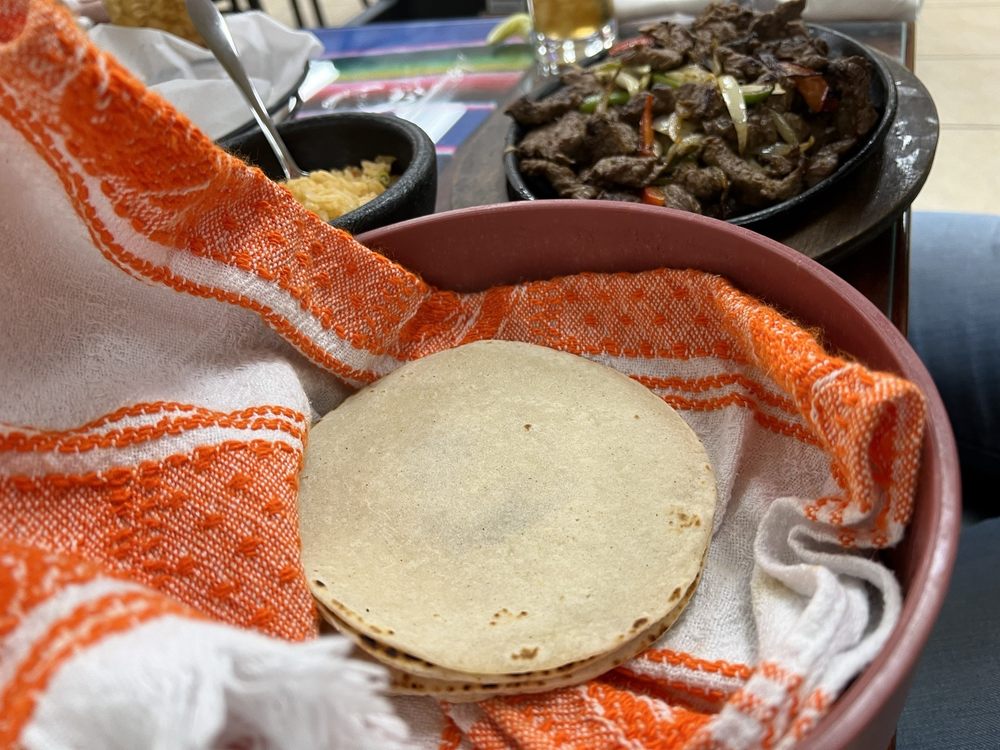 Los Molcajetes Restaurant Image