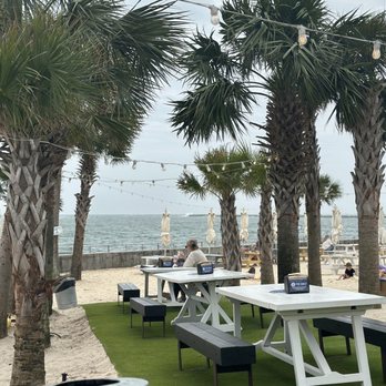 The Gulf - Atmosphere - Burgers Near Me - Orange Beach, Alabama The Gulf - Atmosphere - Burgers Near Me - Orange Beach, Alabama
