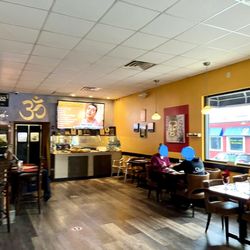 Cafe India Bar & Grill