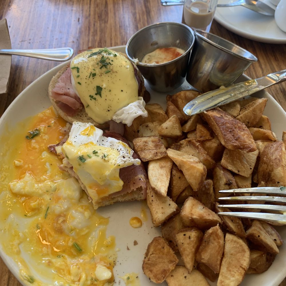 Arms Reach Bistro - Eggs benny, excellent hollandaise (real) and potatoes nicely cooked through - Canadian (New) Near Me - North Vancouver, British Columbia Arms Reach Bistro - Eggs benny, excellent hollandaise (real) and potatoes nicely cooked through - Canadian (New) Near Me - North Vancouver, British Columbia