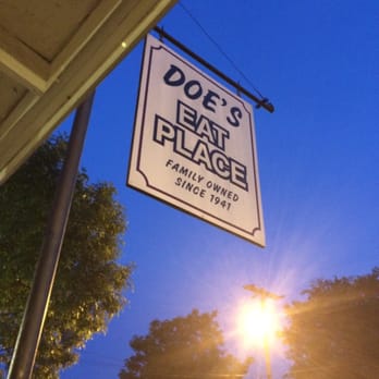 Doe's Eat Place - Steakhouses Near Me - Greenville, Mississippi