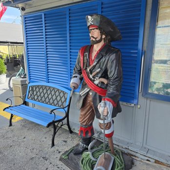 The Fish House - Shiver me timbers - Seafood Near Me - Key Largo, Florida The Fish House - Shiver me timbers - Seafood Near Me - Key Largo, Florida