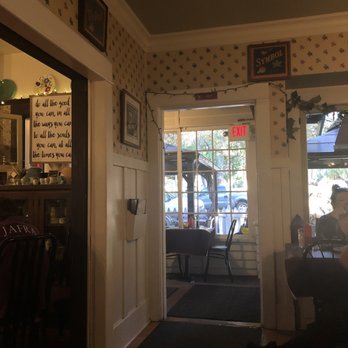 Molly's Souper - Inside - Breakfast & Brunch Near Me - Upland, California Molly's Souper - Inside - Breakfast & Brunch Near Me - Upland, California