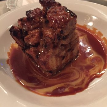 Hullabaloo - Walnut raisin bread pudding with white chocolate and caramel sauce - Gastropubs Near Me - West Palm Beach, Florida