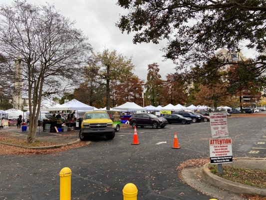 Uptown Farmers Market by null