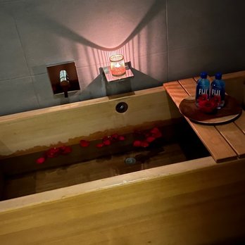 Tomoko Japanese Spa - Hinoki bath - Massage Near Me - Beverly Hills, California Tomoko Japanese Spa - Hinoki bath - Massage Near Me - Beverly Hills, California