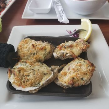 Hot Tuna - Oysters - Bars Near Me - Virginia Beach, Virginia Hot Tuna - Oysters - Bars Near Me - Virginia Beach, Virginia