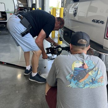 Couch's RV Nation - Hitch install - RV Dealers Near Me - Trenton, Ohio Couch's RV Nation - Hitch install - RV Dealers Near Me - Trenton, Ohio