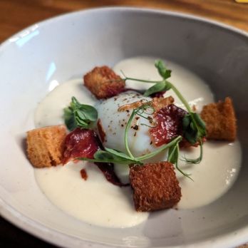 Miro Kaimuki - Play on carbonara - Asian Fusion Near Me - Honolulu, Hawaii