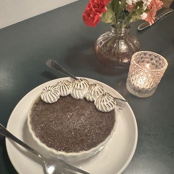 Kiki Rae's - S'mores brûlée - Desserts Near Me - Cave Creek, Arizona