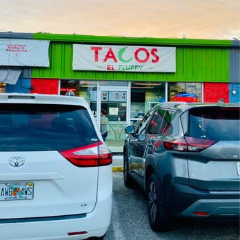 Tacos El Fluffy - No parking, No booze, no bueno amigos. - Mexican Near Me - Pensacola, Florida