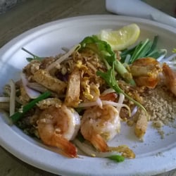 Big Mango - Pad thai z krewetkami. Pad thai with shrimp.
