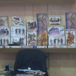 Modelismo Shop - Muchas figuras para armar