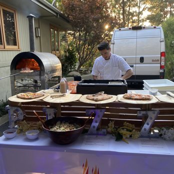 La Pizzeria - Pizza, salad - Caterers Near Me La Pizzeria - Pizza, salad - Caterers Near Me