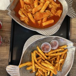 M3. Tteokbokki 떡볶이 Fries M3. Tteokbokki 떡볶이 Fries