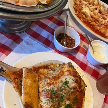 Cafe Corleone - Italian Near Me - Paramount, California