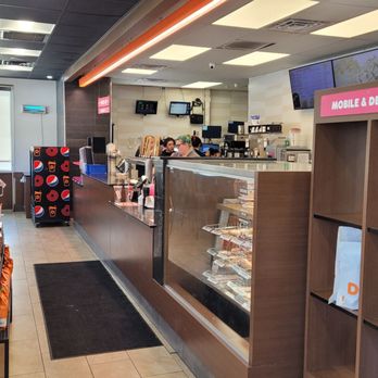 Dunkin' - Donuts Near Me - Sanford, Maine Dunkin' - Donuts Near Me - Sanford, Maine