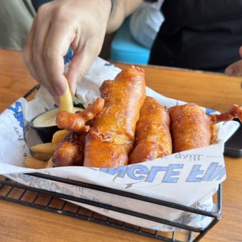 Single Fin Surf Grill - Fish & Chips - Bars Near Me - San Diego, California Single Fin Surf Grill - Fish & Chips - Bars Near Me - San Diego, California
