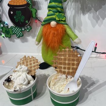 Gator Ice Cream - Coconut ice cream hot fudge sundae and salted caramel - Desserts Near Me - Jacksonville Beach, Florida Gator Ice Cream - Coconut ice cream hot fudge sundae and salted caramel - Desserts Near Me - Jacksonville Beach, Florida