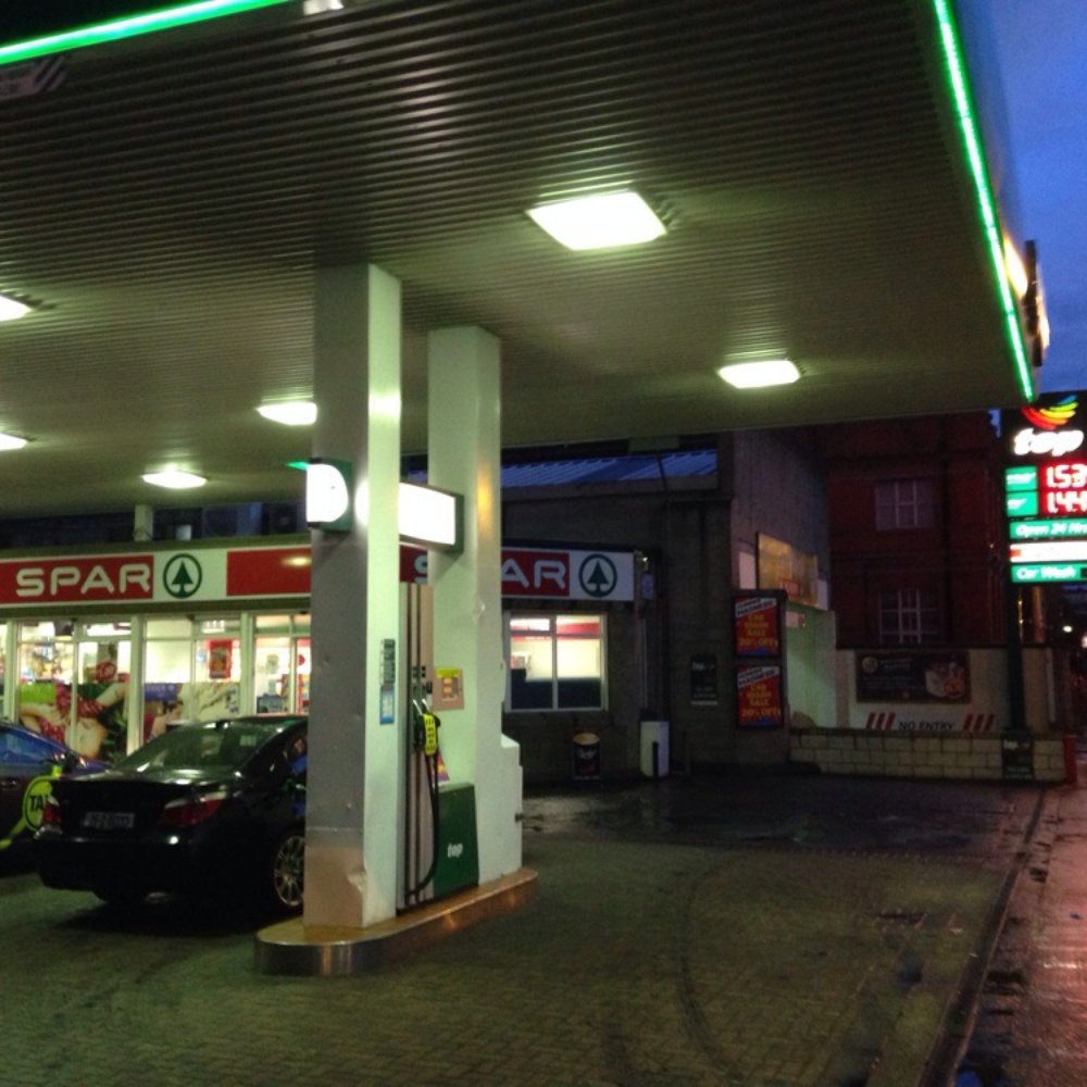 Top - 4 pumps - Gas Stations Near Me - Dublin, D